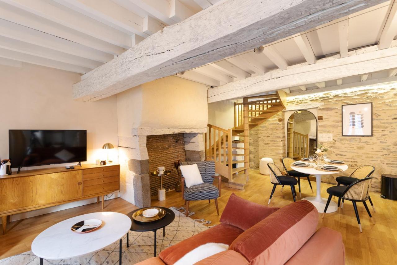 La Tourelle & L'Honore - 2 Appartements Dans Le Centre Historique De 雷恩 外观 照片