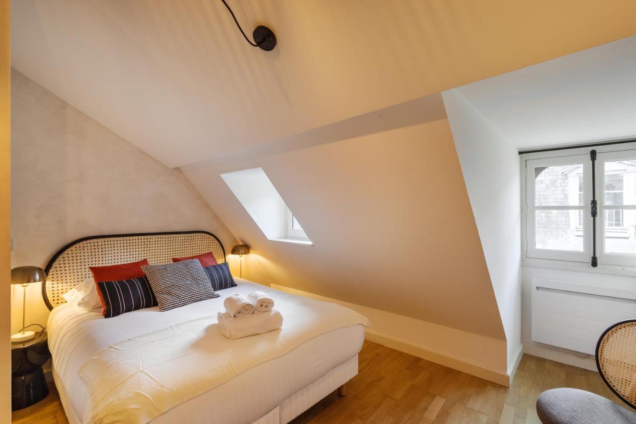 La Tourelle & L'Honore - 2 Appartements Dans Le Centre Historique De 雷恩 外观 照片